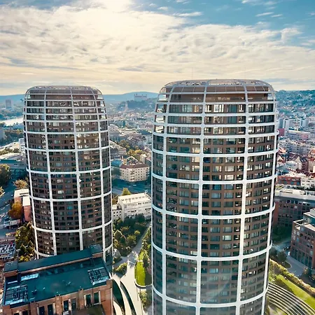 Appartamento Sky Park Sunrise Apartment, 2 Bedrooms, Downtown *