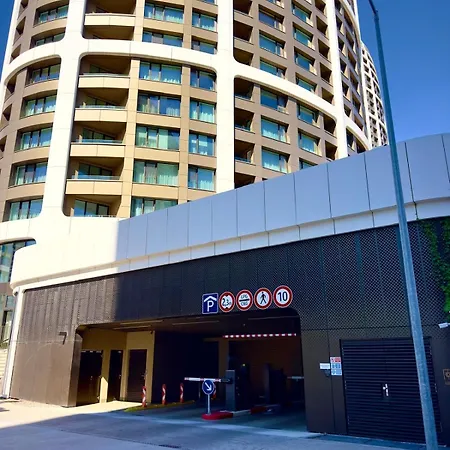 아파트 Sky Park Sunrise Apartment, 2 Bedrooms, Downtown 브라티슬라바